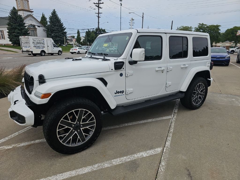 2025 Jeep Wrangler 4xe Sahara 4xe