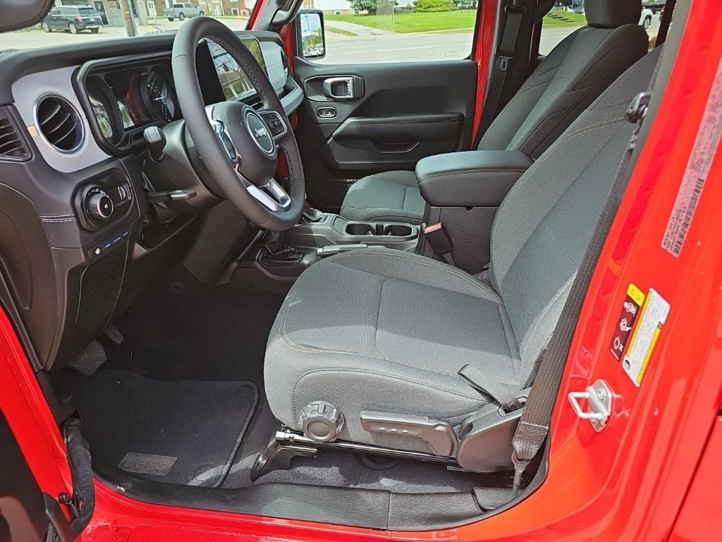 2025 Jeep Wrangler 4xe Sahara 4xe