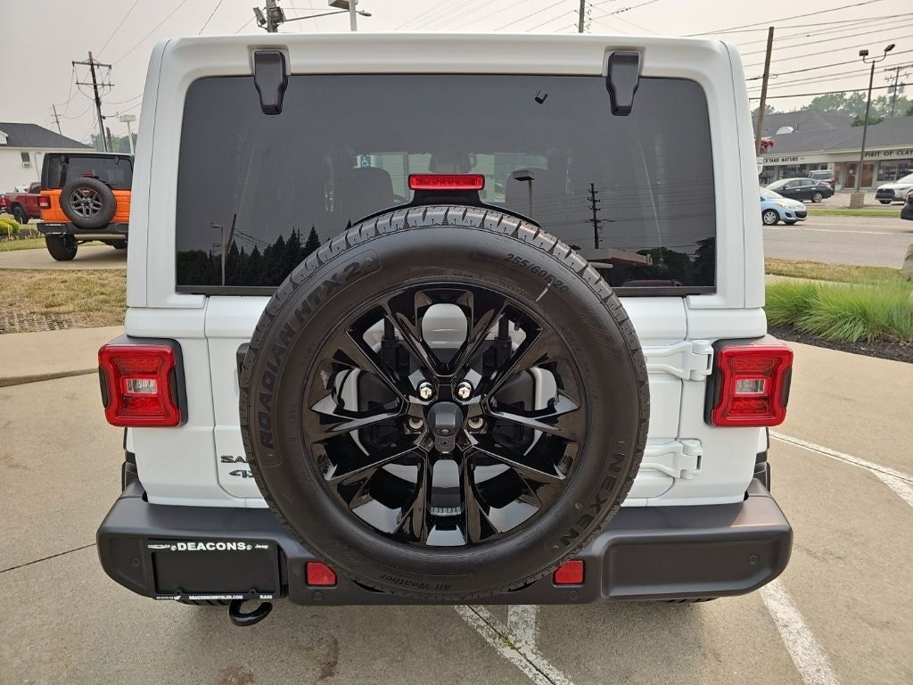 2025 Jeep Wrangler 4xe Sahara 4xe