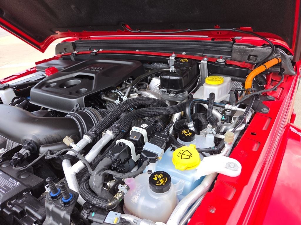 2025 Jeep Wrangler 4xe Sahara 4xe