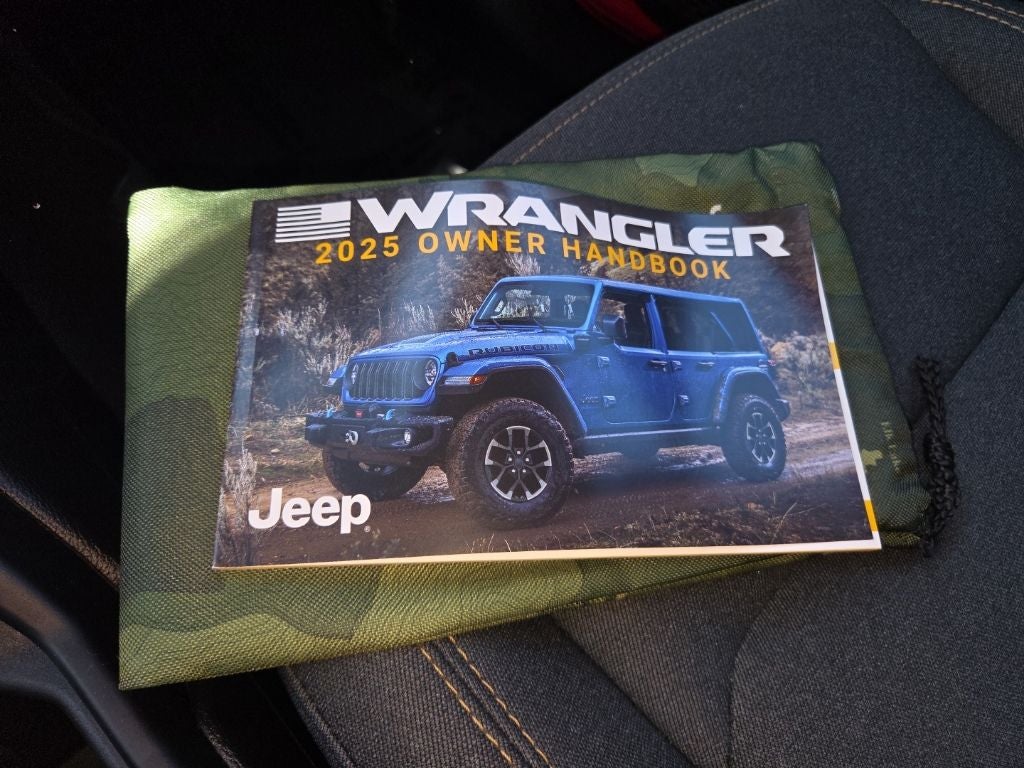 2025 Jeep Wrangler 4xe Sahara 4xe