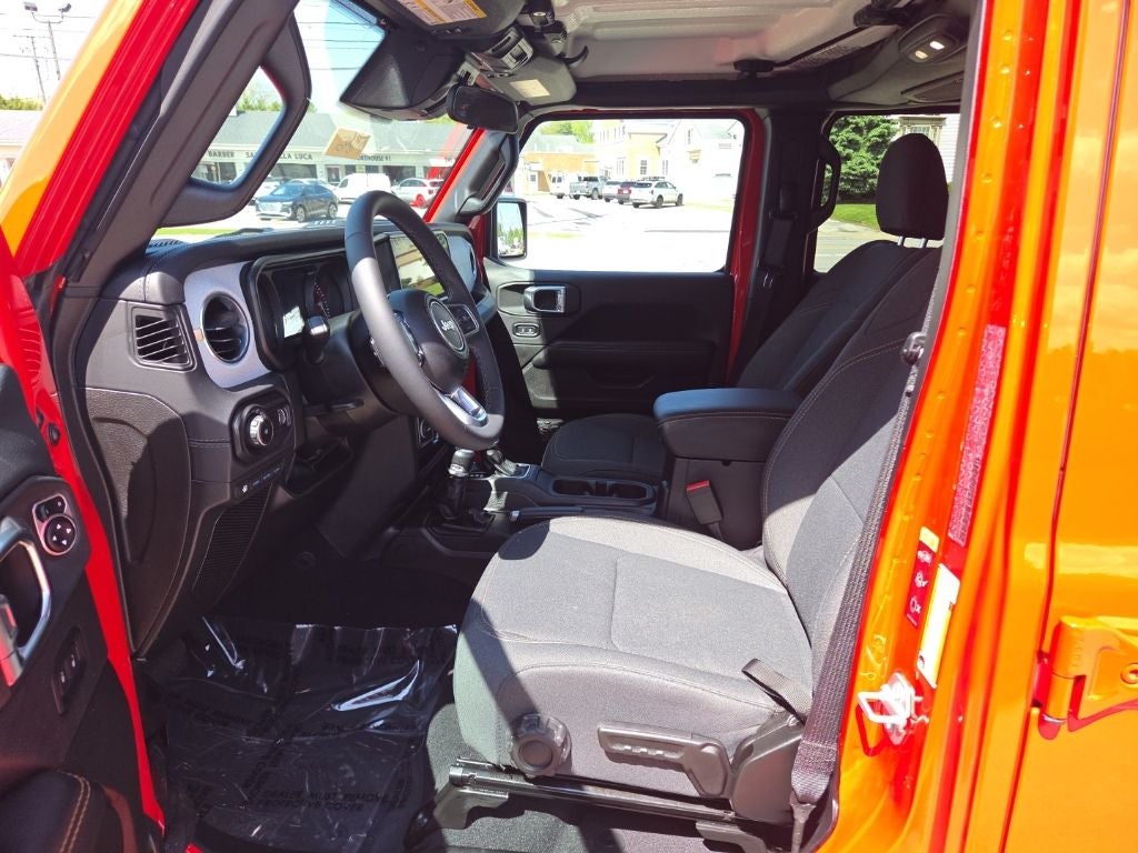 2025 Jeep Wrangler 4xe Sahara 4xe