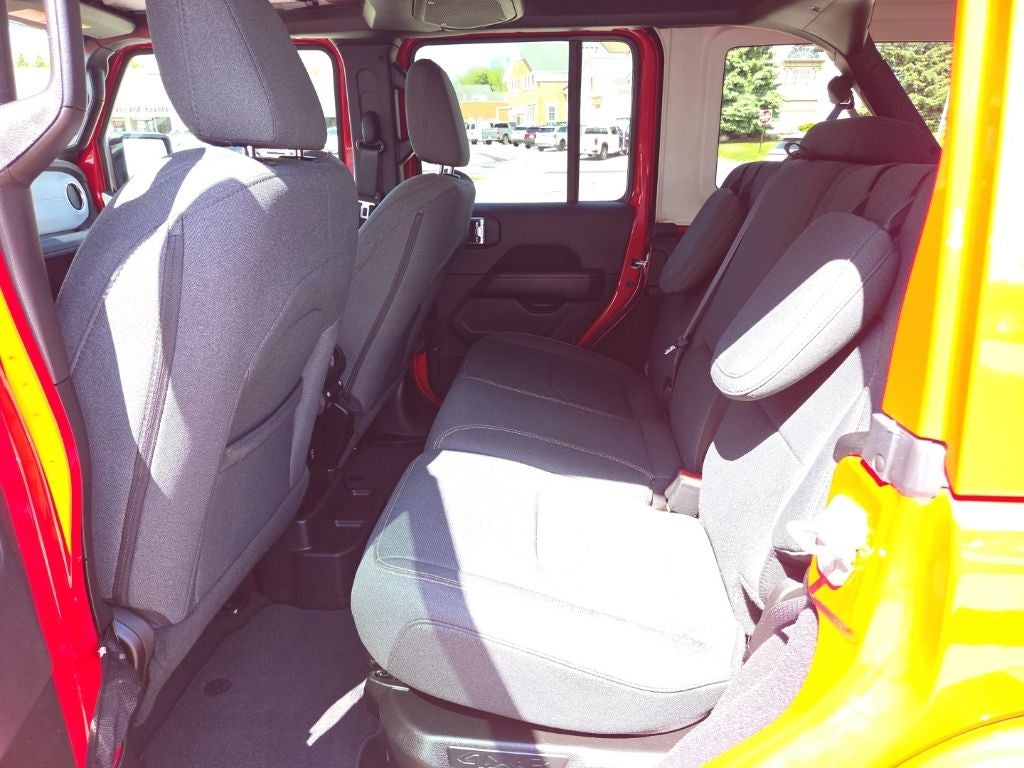 2025 Jeep Wrangler 4xe Sahara 4xe
