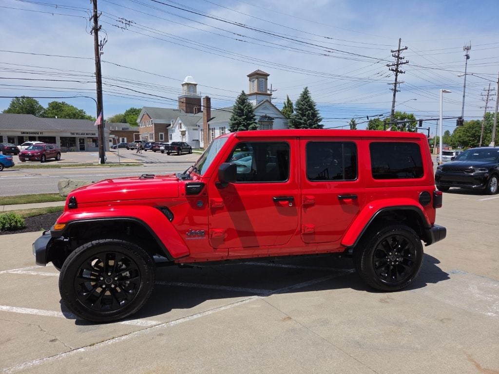 2025 Jeep Wrangler Sahara 4xe