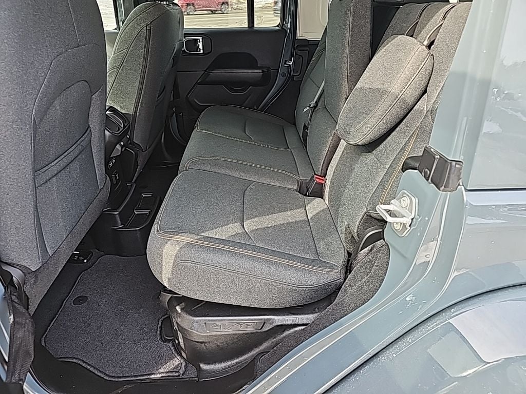 2025 Jeep Wrangler 4xe Sahara 4xe