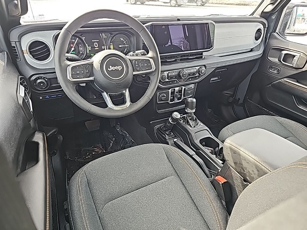 2025 Jeep Wrangler 4xe Sahara 4xe