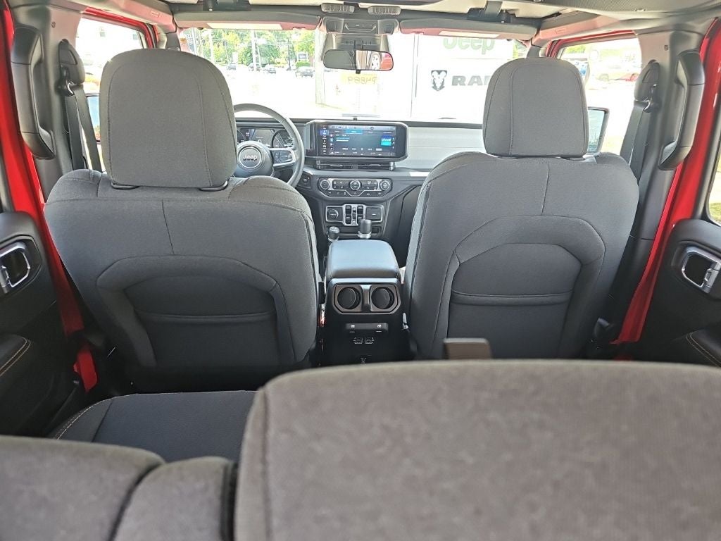 2025 Jeep Wrangler Sahara 4xe