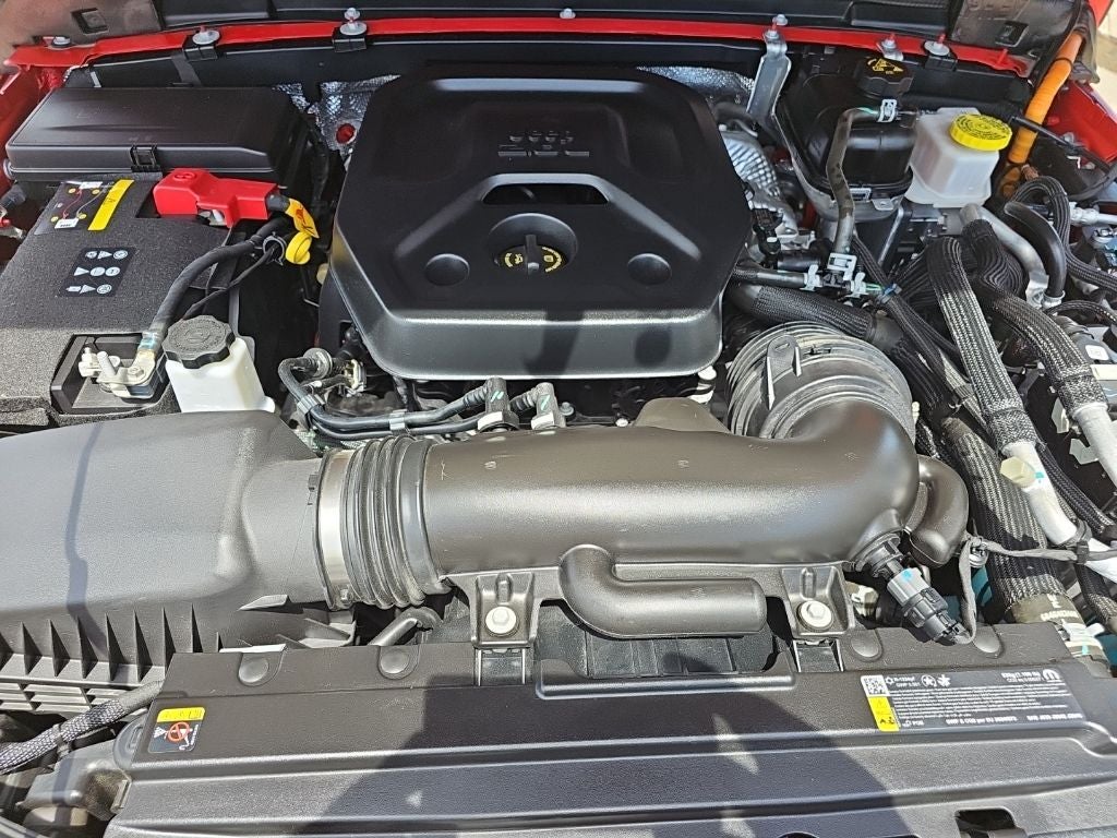 2025 Jeep Wrangler Sahara 4xe