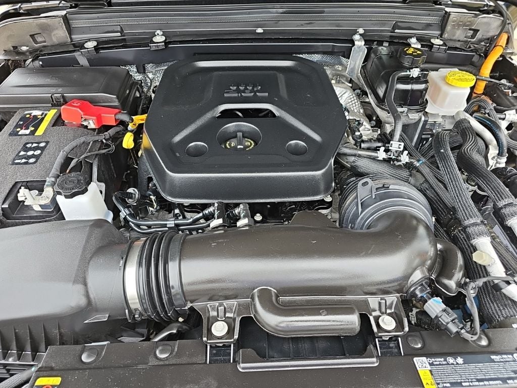 2025 Jeep Wrangler 4xe Sahara 4xe