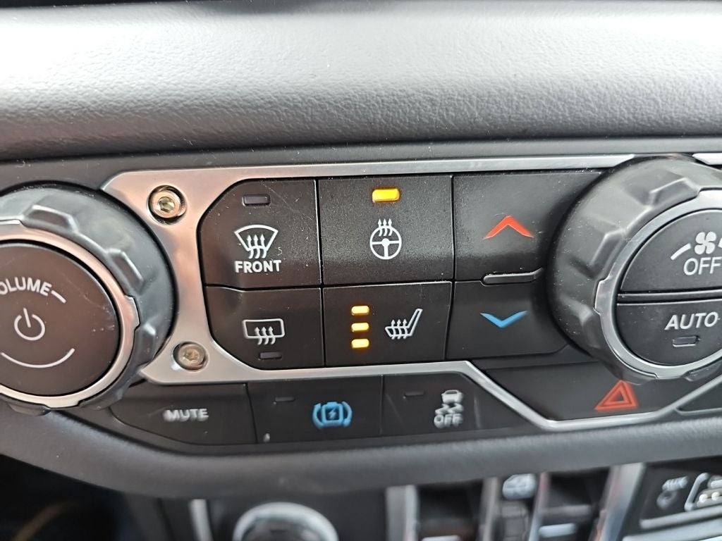 2025 Jeep Wrangler Rubicon 4xe