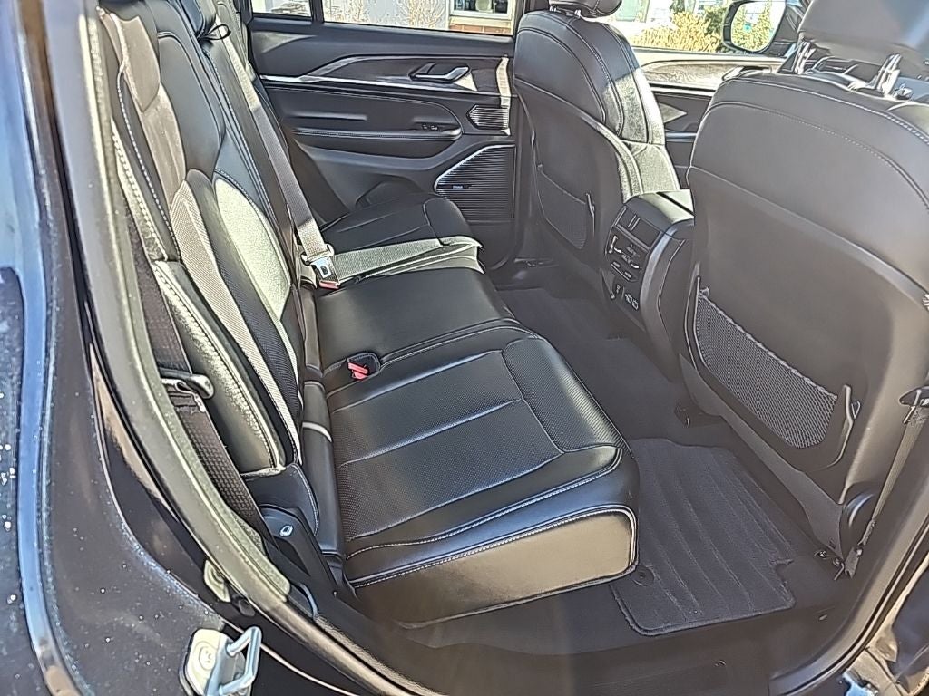 2024 Jeep Grand Cherokee 4xe Overland