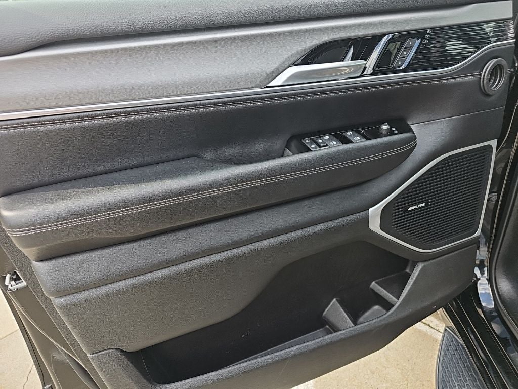 2024 Jeep Wagoneer Series II Carbide 4x4