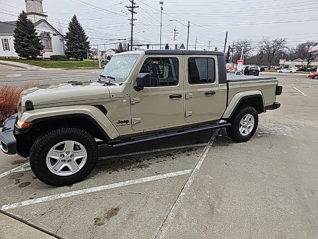 2020 Jeep Gladiator Sport S 4X4