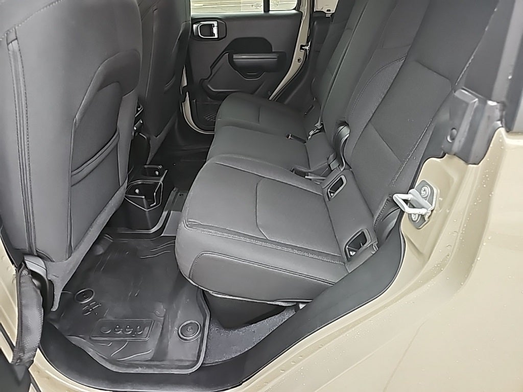 2020 Jeep Gladiator Sport S 4X4