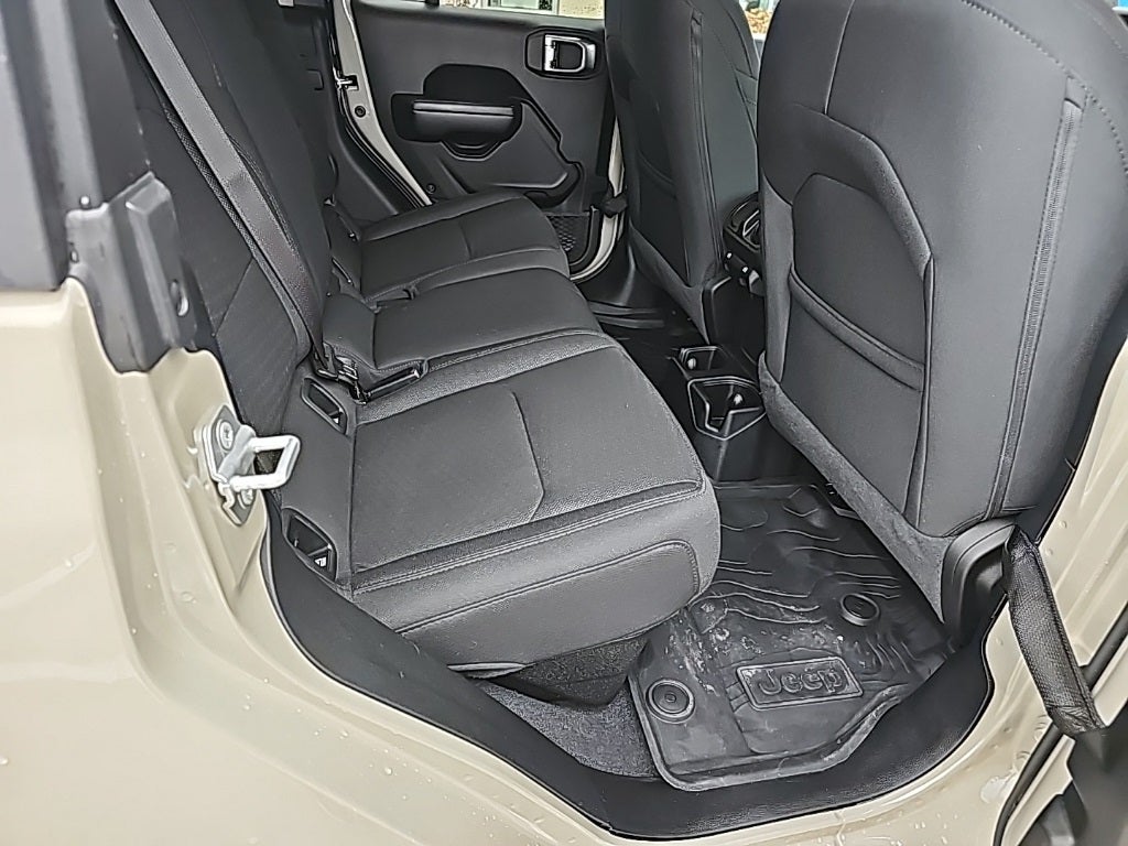 2020 Jeep Gladiator Sport S 4X4