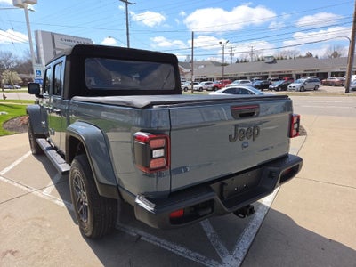 2024 Jeep Gladiator Sport S