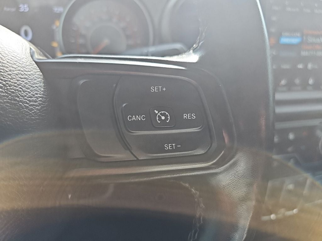 2021 Jeep Gladiator Willys 4x4