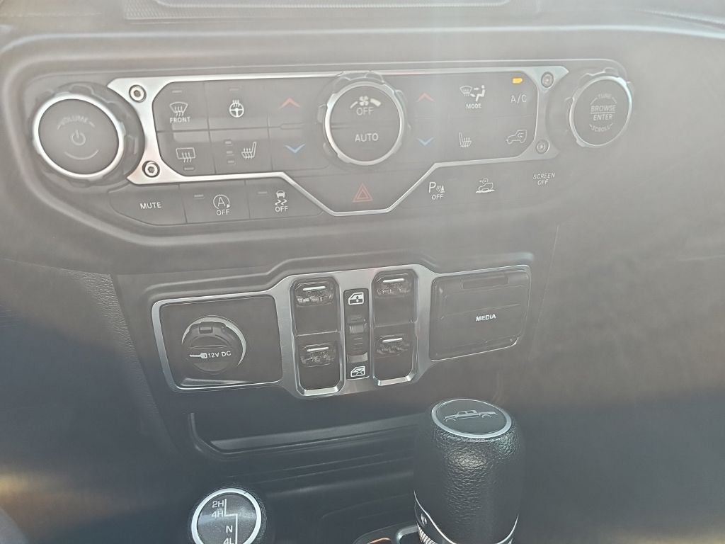 2021 Jeep Gladiator Willys 4x4