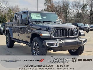 2026 Jeep Gladiator GLADIATOR SAHARA 4X4