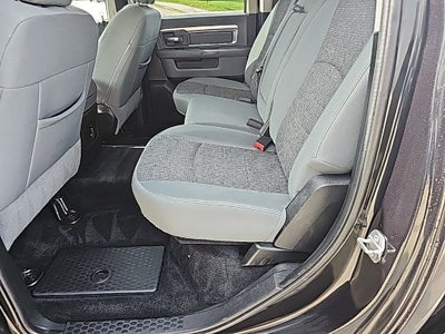 2017 RAM 1500 Big Horn Crew Cab 4x4 5'7' Box