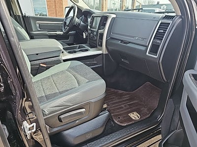 2017 RAM 1500 Big Horn Crew Cab 4x4 5'7' Box