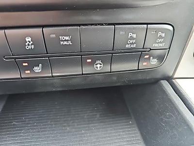 2017 RAM 1500 Big Horn Crew Cab 4x4 5'7' Box