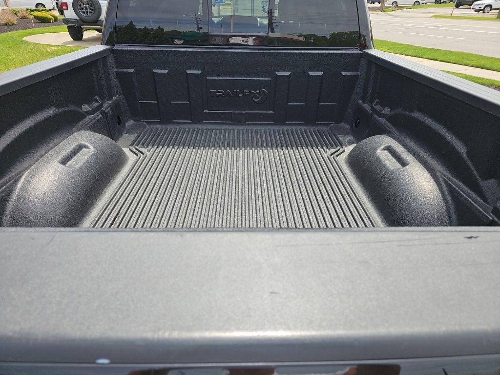 2022 RAM 1500 Big Horn Quad Cab 4x4 6'4' Box