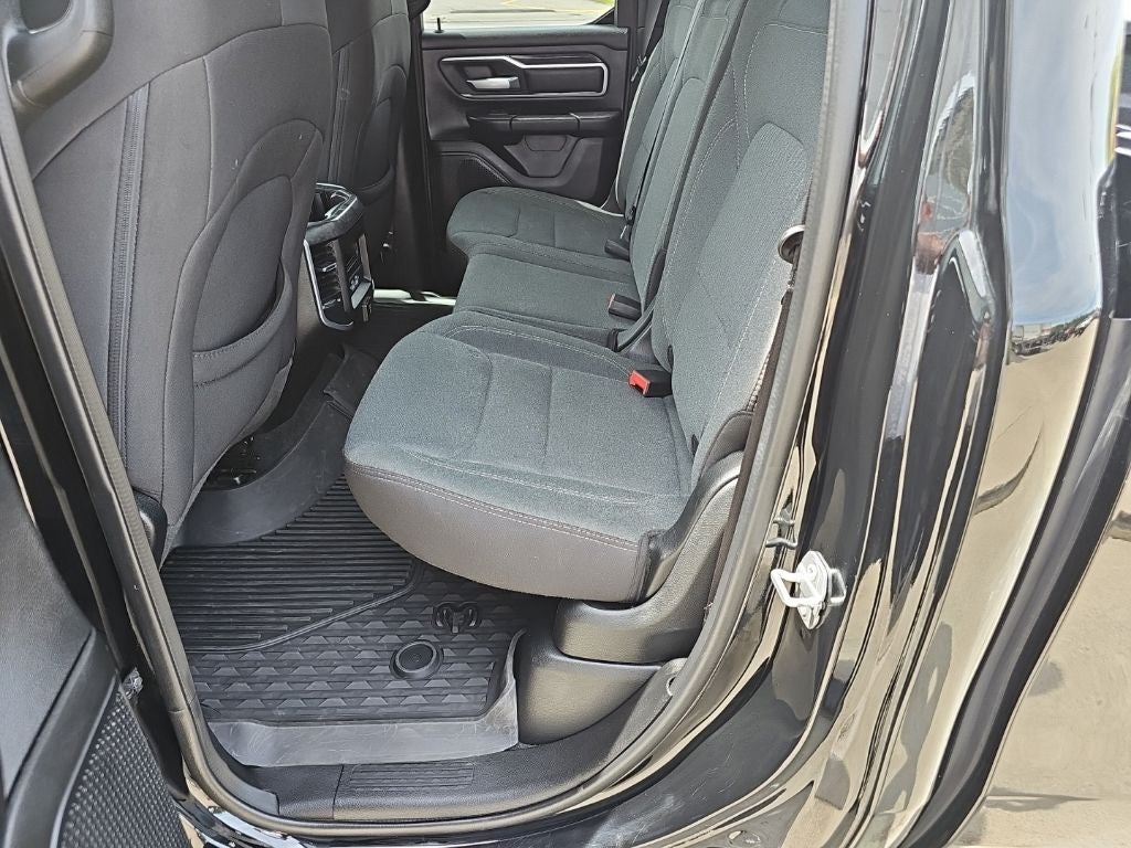 2022 RAM 1500 Big Horn Quad Cab 4x4 6'4' Box