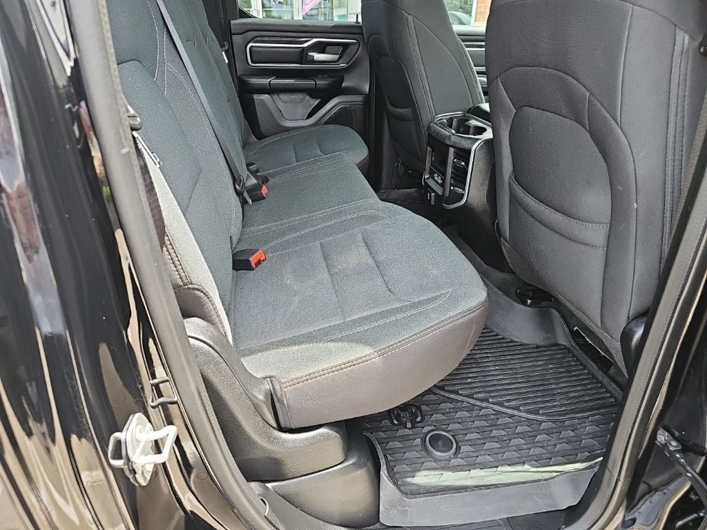 2022 RAM 1500 Big Horn Quad Cab 4x4 6'4' Box