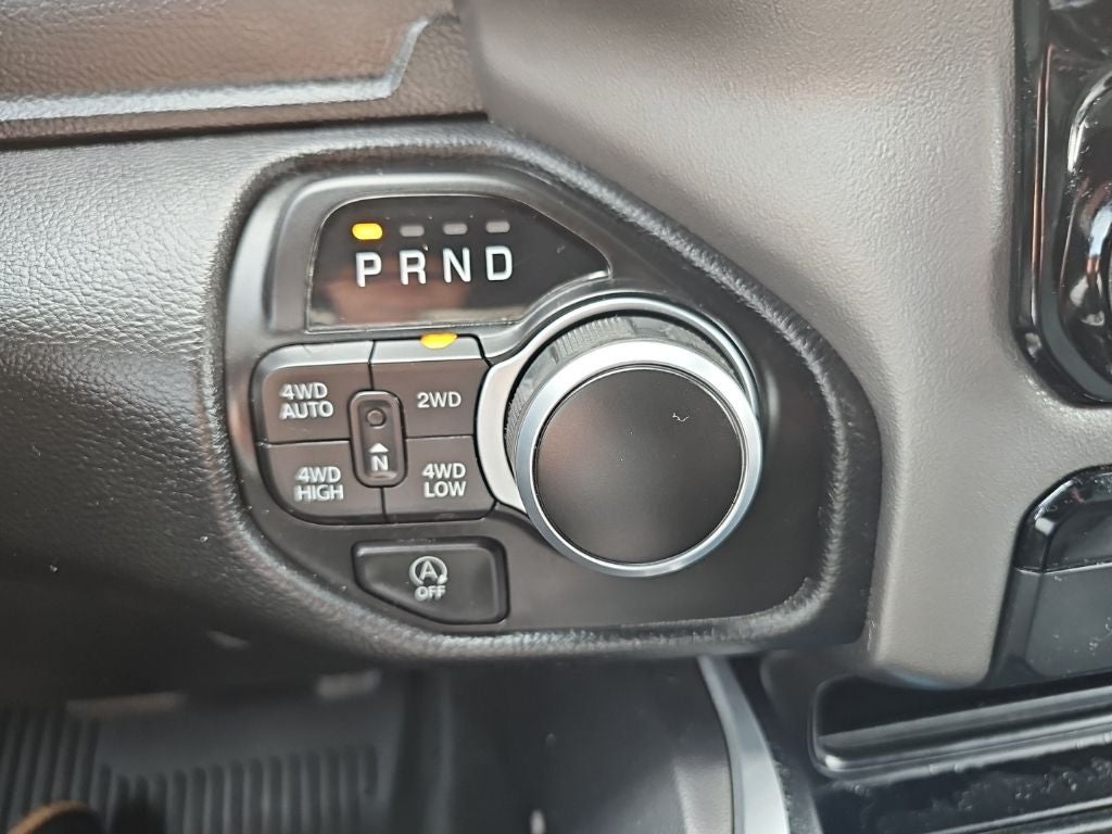 2022 RAM 1500 Big Horn Quad Cab 4x4 6'4' Box