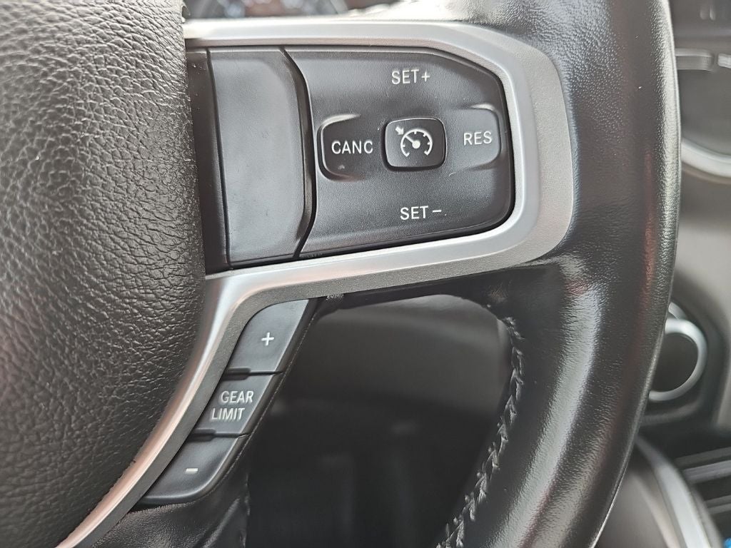 2022 RAM 1500 Big Horn Quad Cab 4x4 6'4' Box
