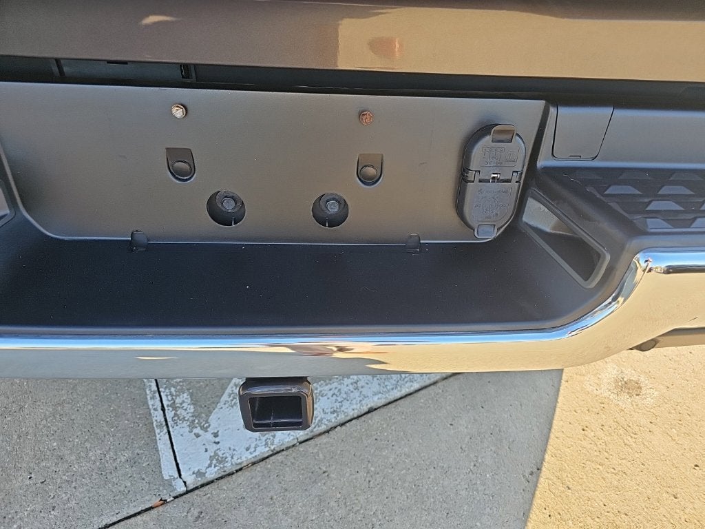 2022 RAM 1500 Big Horn Quad Cab 4x4 6'4' Box