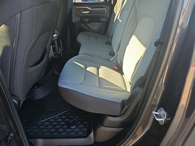 2022 RAM 1500 Big Horn Quad Cab 4x4 6'4' Box