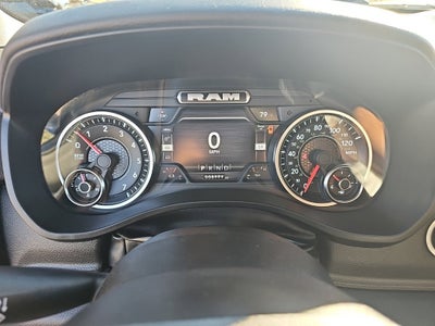 2022 RAM 1500 Big Horn Quad Cab 4x4 6'4' Box