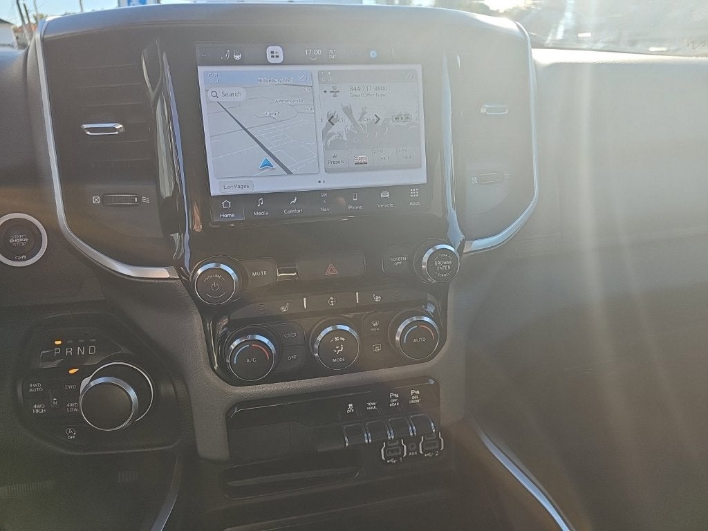 2022 RAM 1500 Big Horn Quad Cab 4x4 6'4' Box