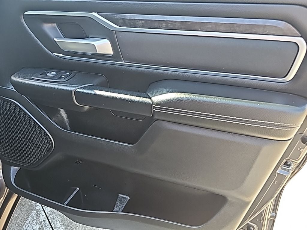 2024 RAM 1500 Big Horn Crew Cab 4x4 5'7' Box