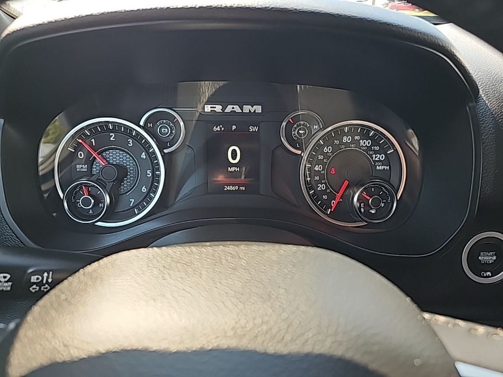 2024 RAM 1500 Big Horn Crew Cab 4x4 5'7' Box