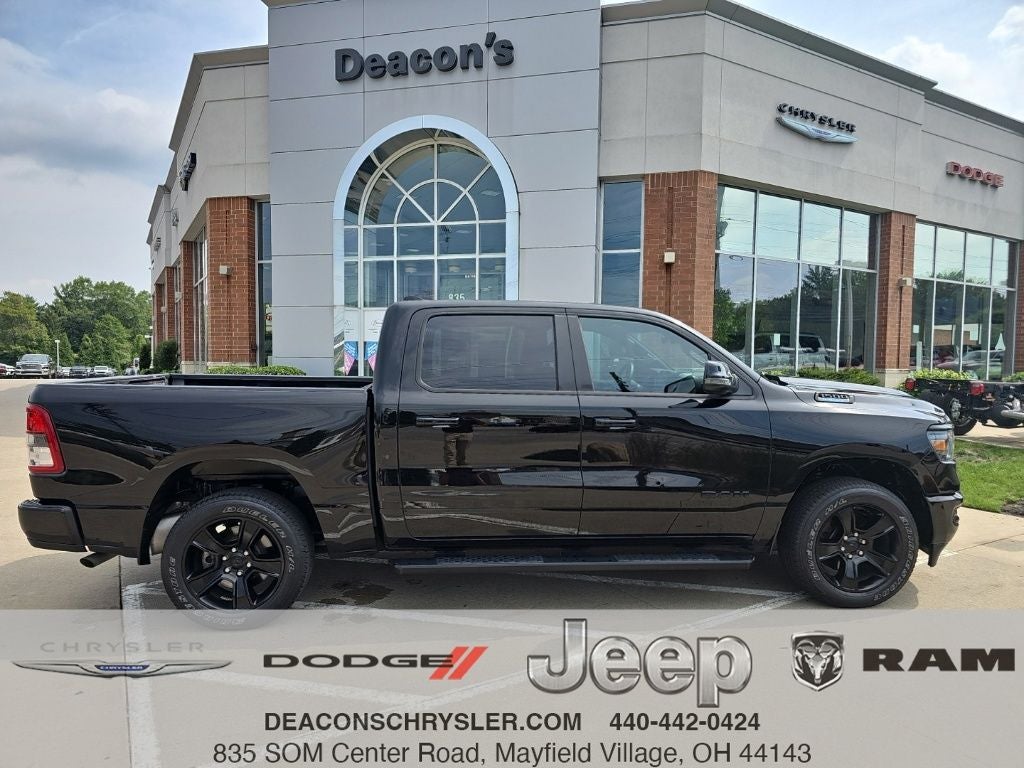 2024 RAM 1500 Big Horn Crew Cab 4x4 5'7' Box