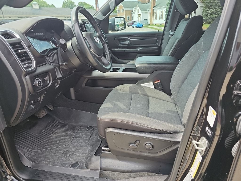 2024 RAM 1500 Big Horn Crew Cab 4x4 5'7' Box