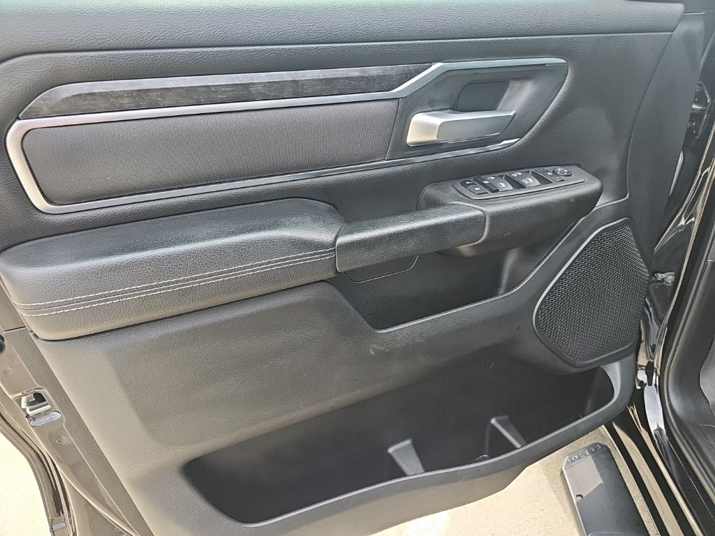2024 RAM 1500 Big Horn Crew Cab 4x4 5'7' Box