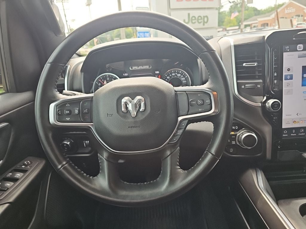 2024 RAM 1500 Big Horn Crew Cab 4x4 5'7' Box