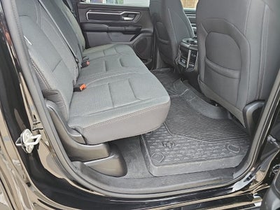 2024 RAM 1500 Big Horn Crew Cab 4x4 5'7' Box