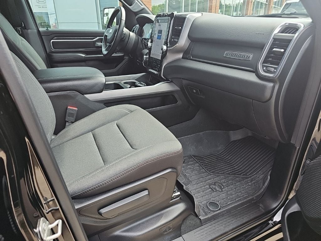 2024 RAM 1500 Big Horn Crew Cab 4x4 5'7' Box