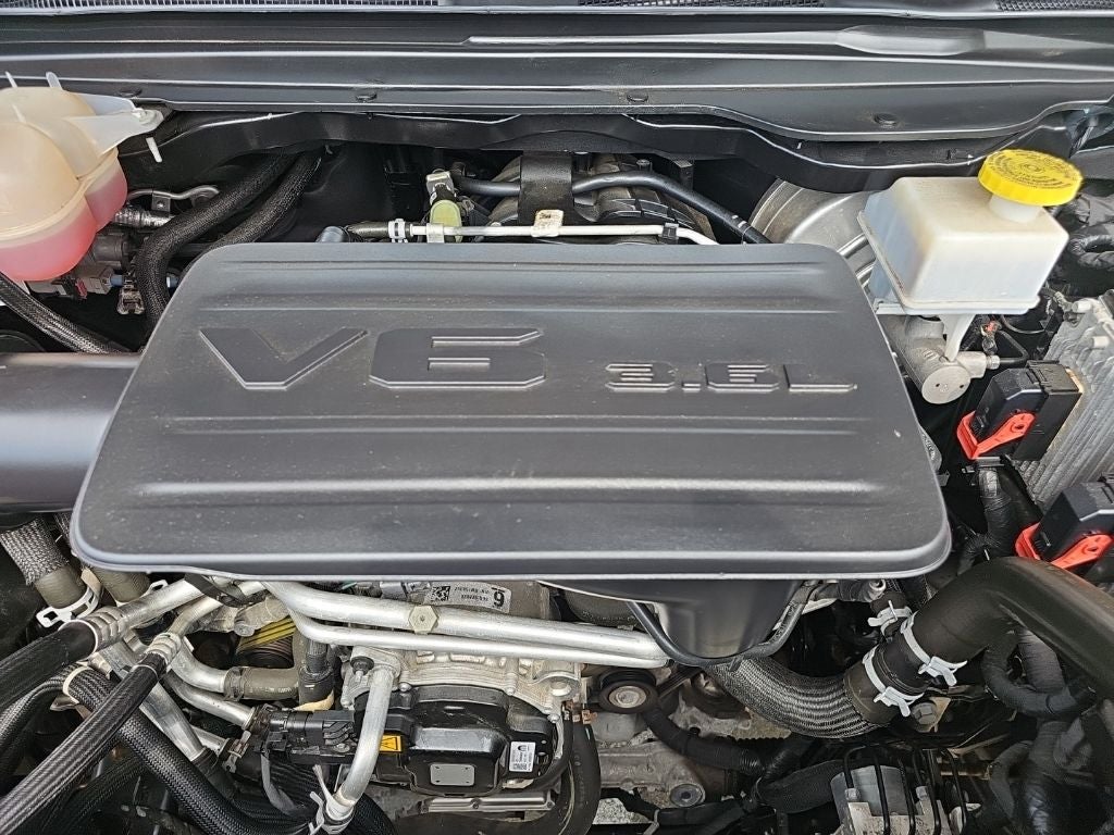 2024 RAM 1500 Big Horn Crew Cab 4x4 5'7' Box