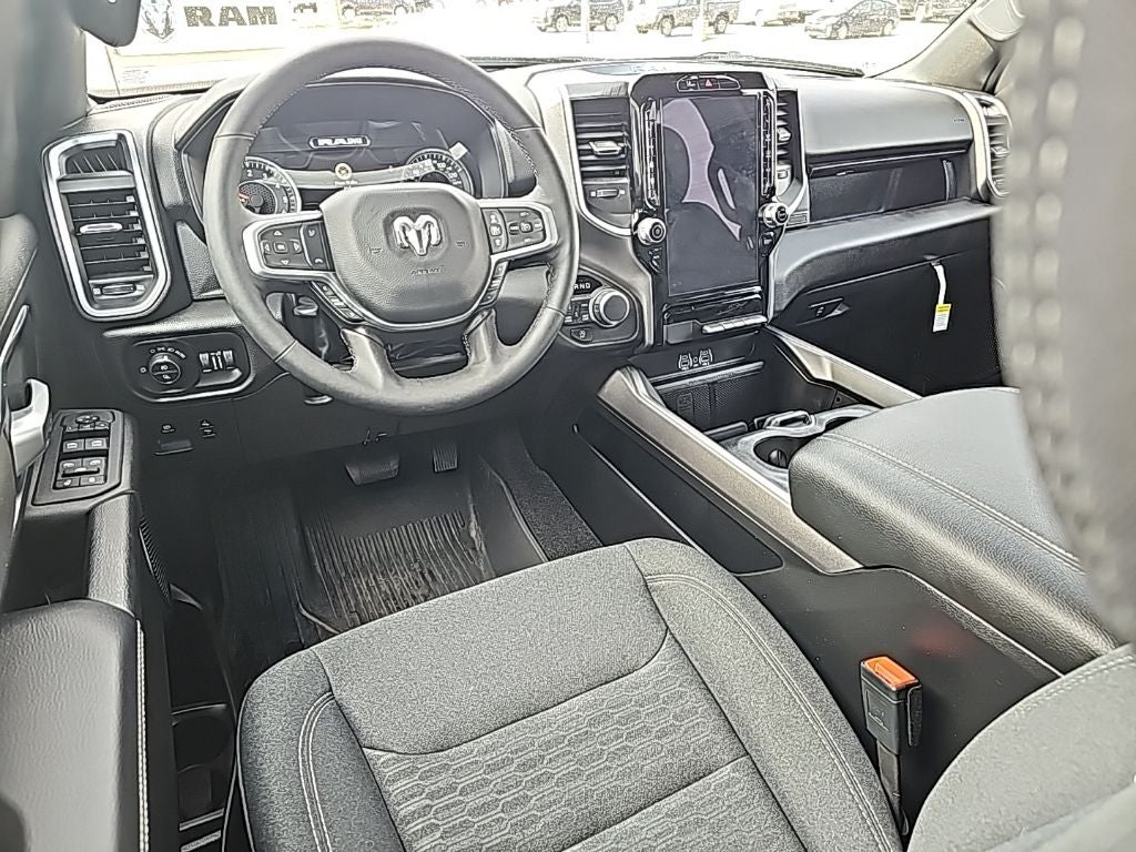 2025 RAM 1500 Big Horn Crew Cab 4x4 6'4' Box