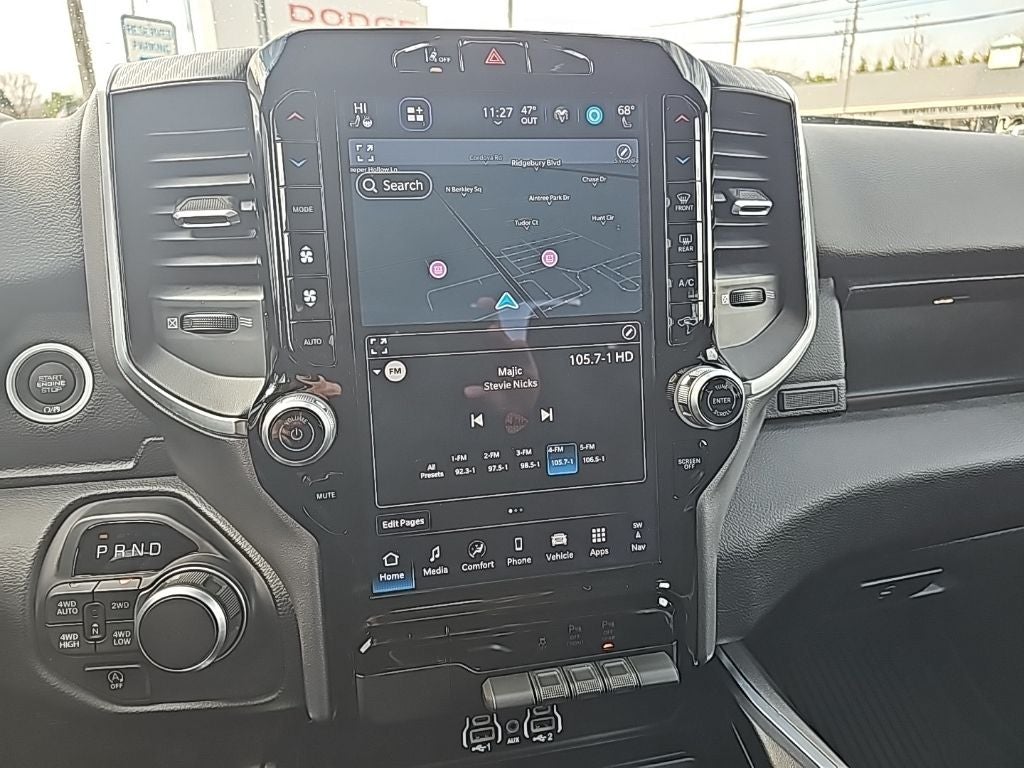 2025 RAM 1500 Big Horn Crew Cab 4x4 6'4' Box