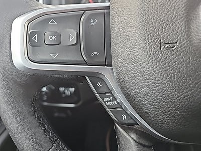 2025 RAM 1500 Big Horn Crew Cab 4x4 6'4' Box