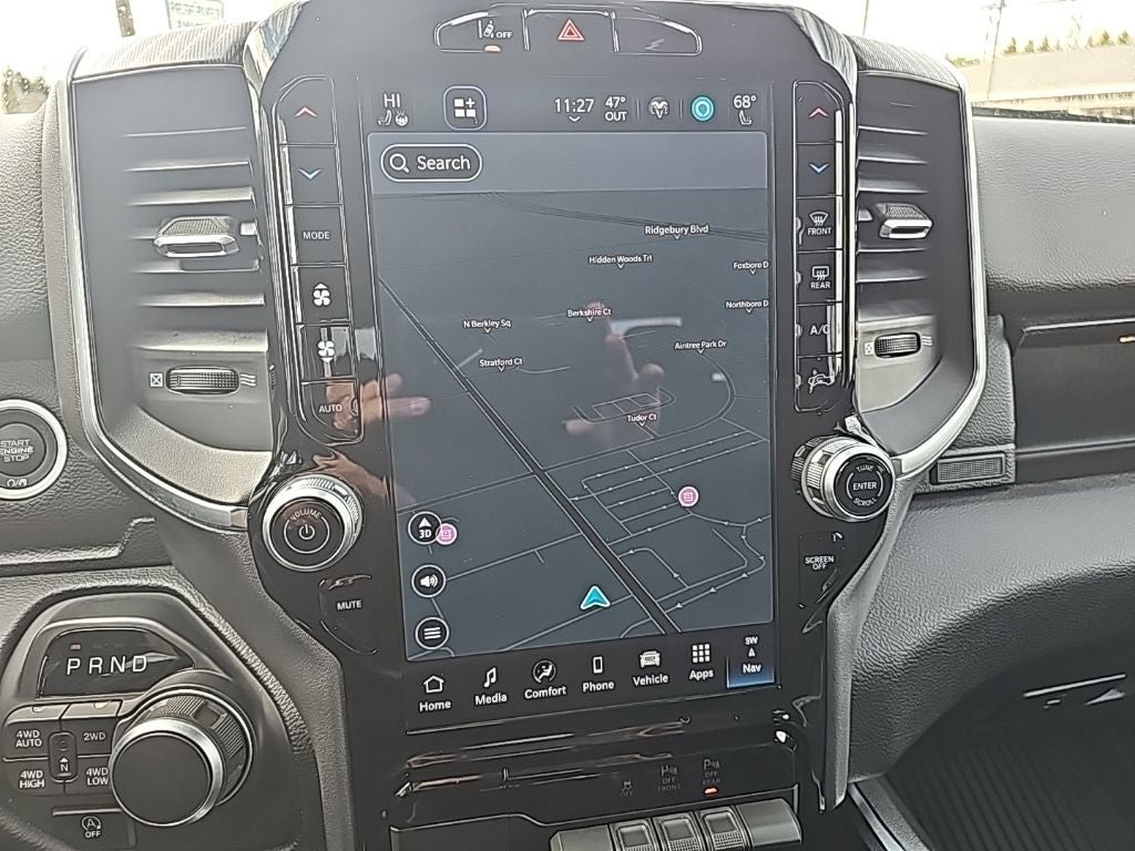 2025 RAM 1500 Big Horn Crew Cab 4x4 6'4' Box