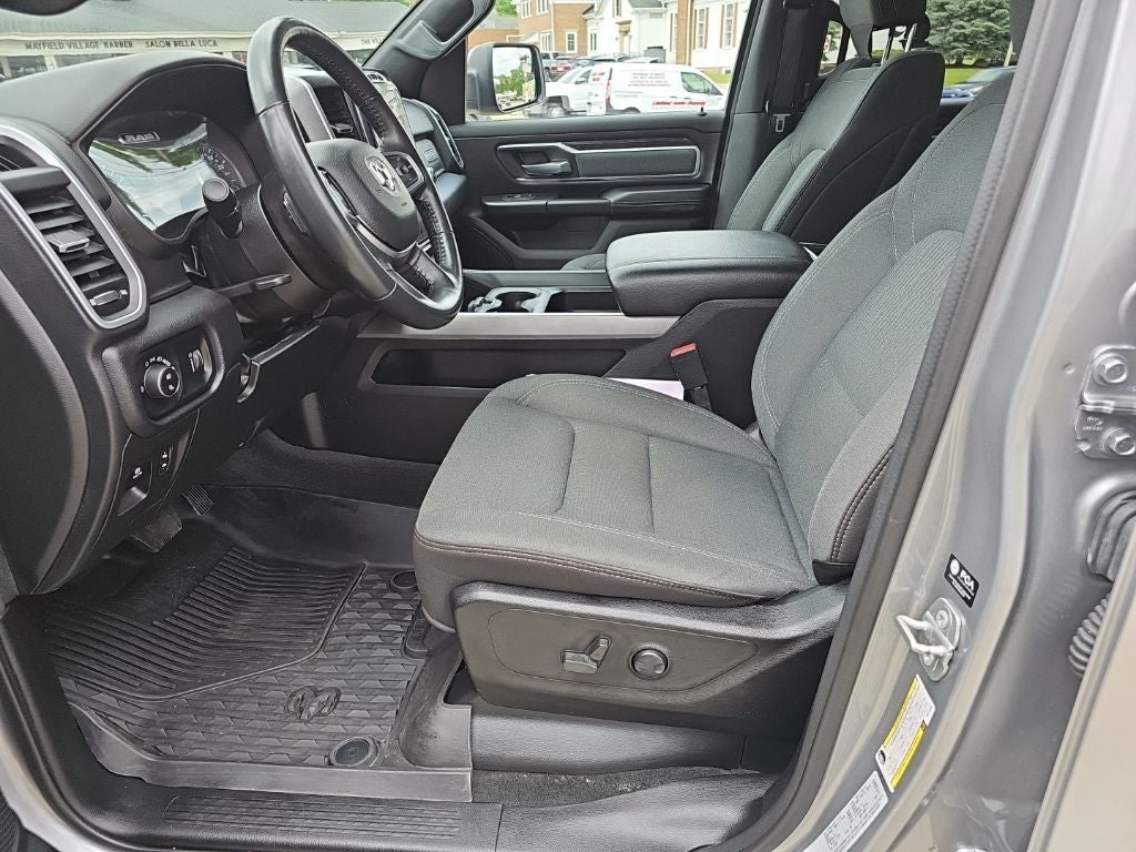 2022 RAM 1500 Big Horn Quad Cab 4x4 6'4' Box