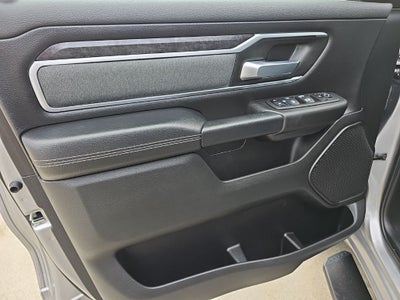 2022 RAM 1500 Big Horn Quad Cab 4x4 6'4' Box
